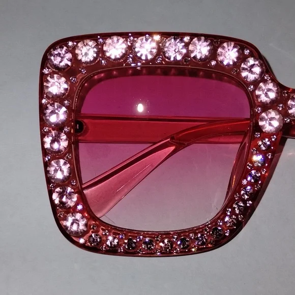 New Oversized Square Bedazzled Sunglasses - PINK (NWOT) - Picture 6 of 6